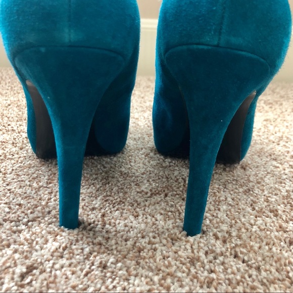 BCBGeneration Parade Teal Leather Pumps Heels 8.5 - Picture 4 of 4